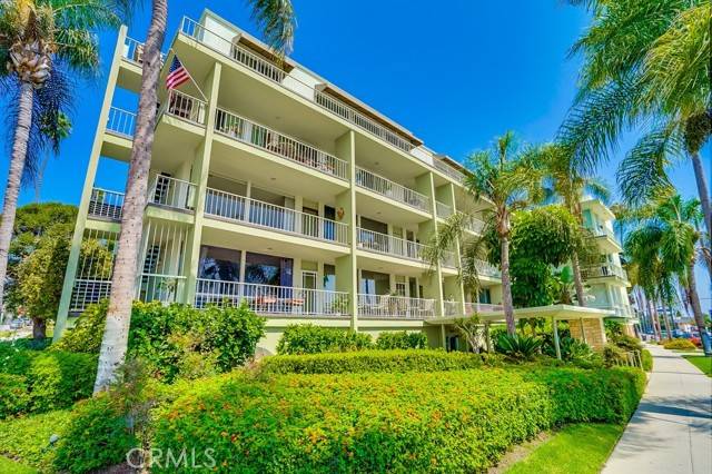 Long Beach, CA 90803,3901 E Livingston DR 304