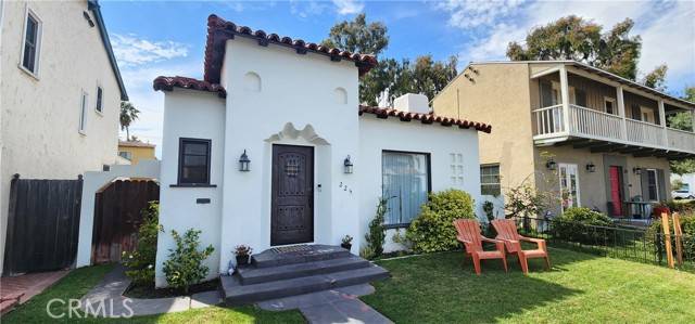 Long Beach, CA 90803,225 Saint Joseph AVE