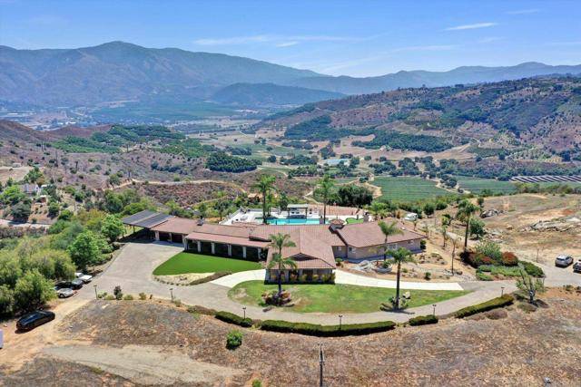 Valley Center, CA 92082,36485 Carney RD