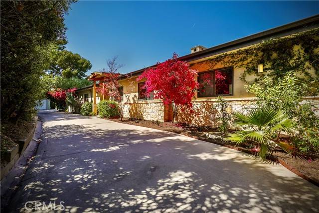 Sherman Oaks, CA 91423,3700 Koster AVE