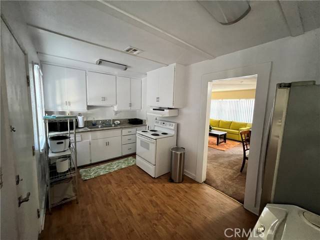 Palmdale, CA 93551,3112 W Avenue N B
