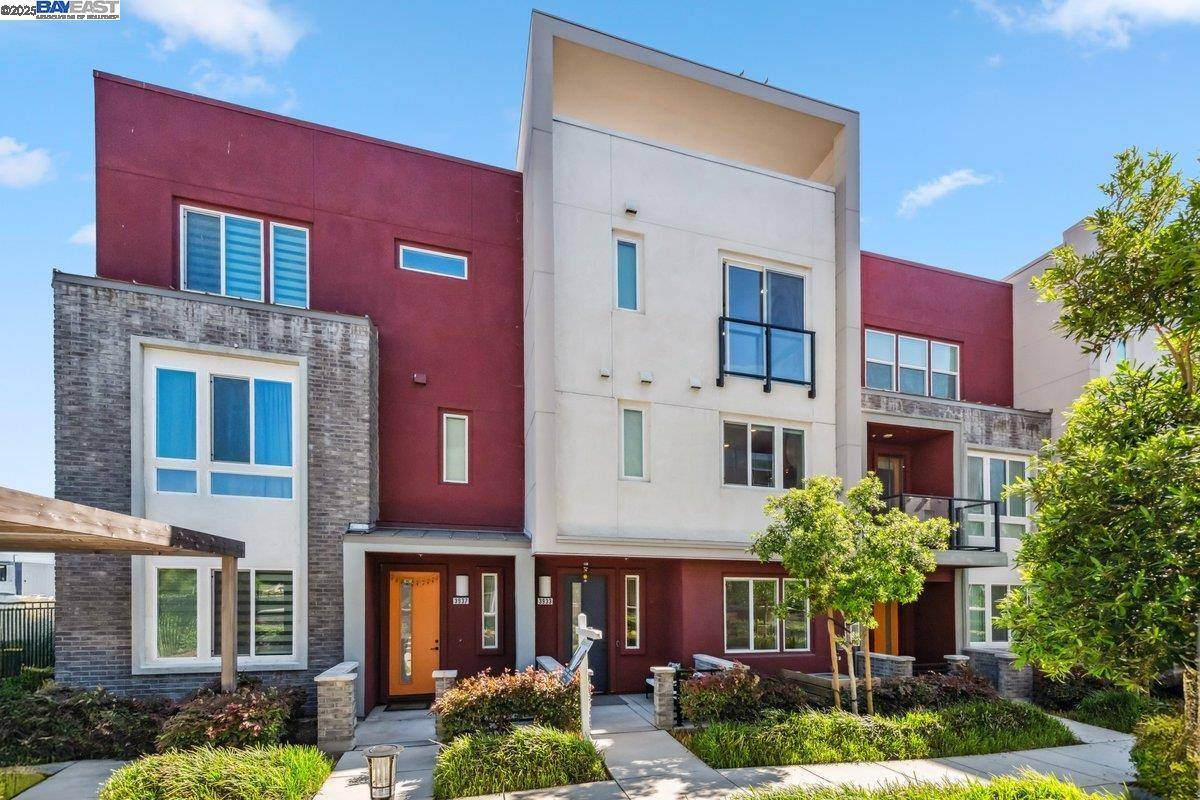 Dublin, CA 94568,3933 Eminence St