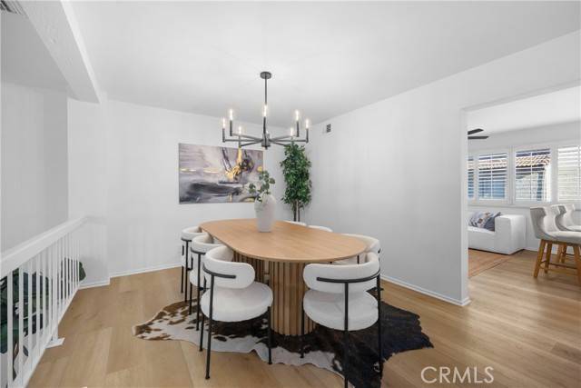 Woodland Hills, CA 91367,21500 Califa ST 162