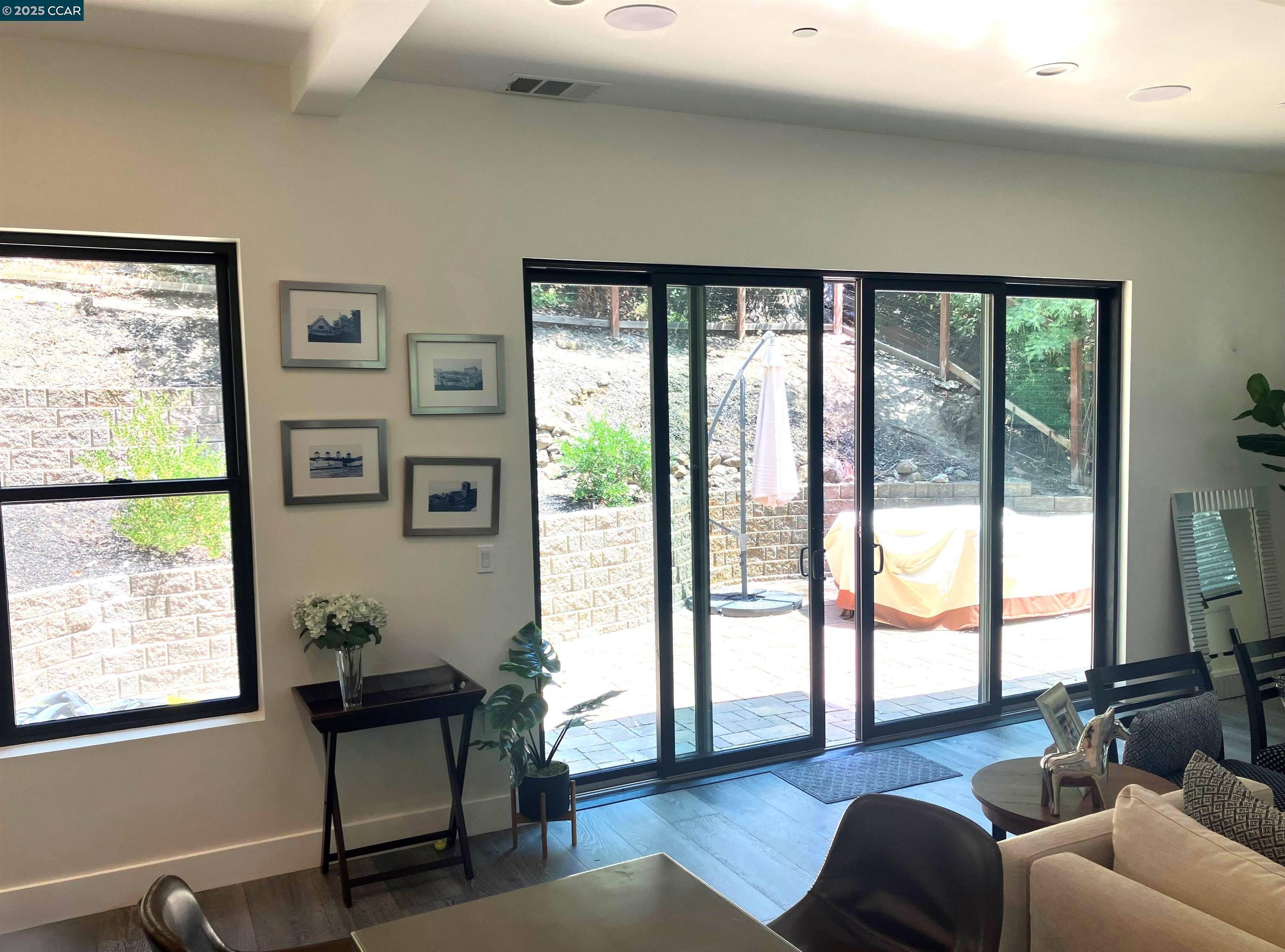 Orinda, CA 94563,6 Linda VIS
