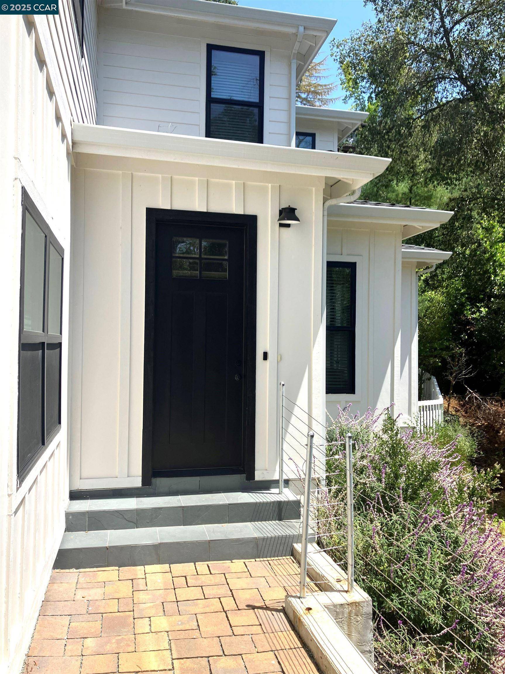 Orinda, CA 94563,6 Linda VIS