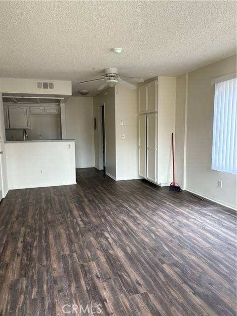 Buena Park, CA 90621,5800 FULLERTON AVE 10