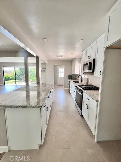 San Dimas, CA 91773,1024 Cypress ST