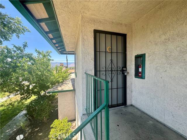 Redlands, CA 92374,426 E Lugonia AVE C