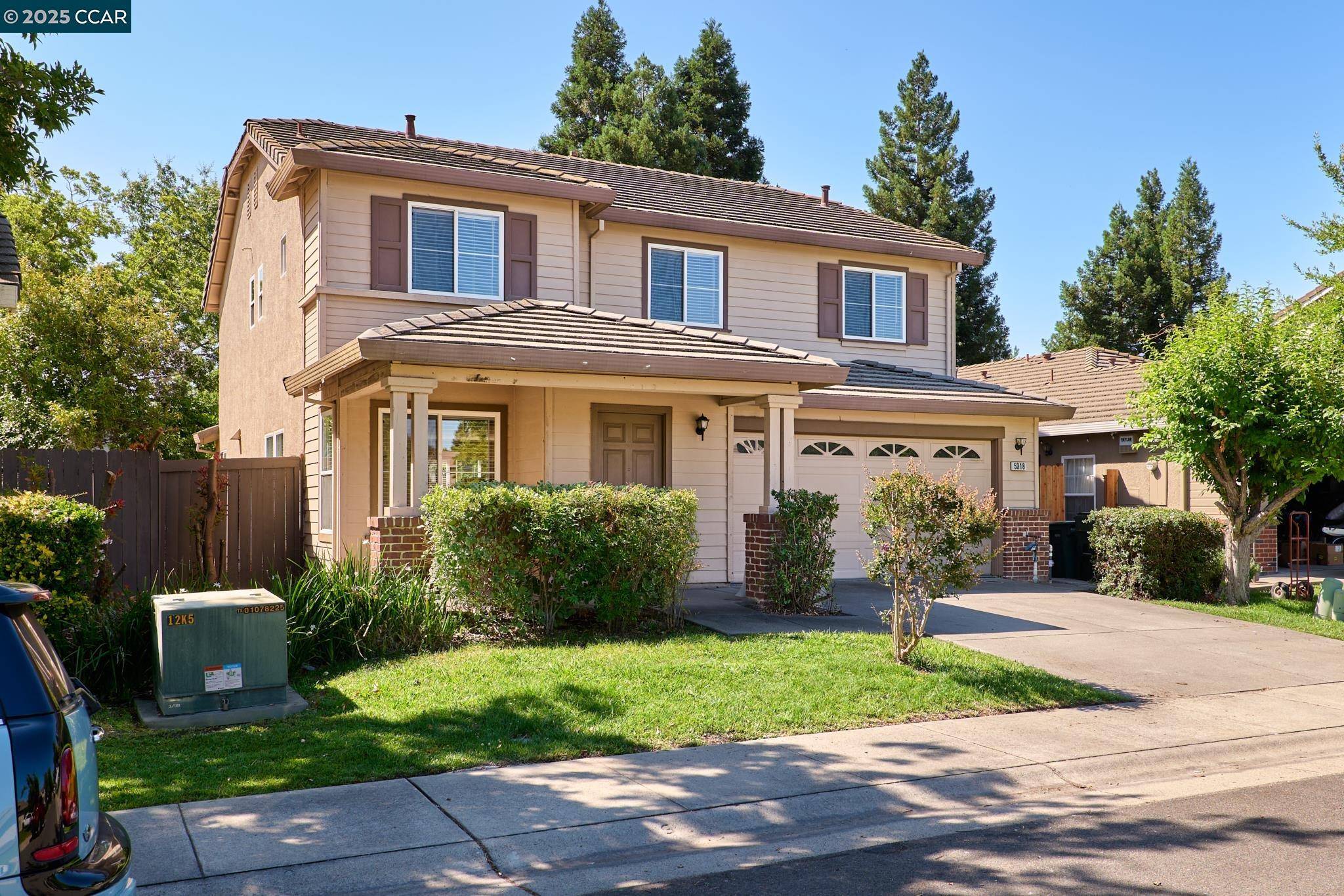 Sacramento, CA 95835,5318 Wadsworth WAY