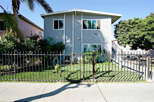 Santa Ana, CA 92703,1905 W Myrtle ST 3