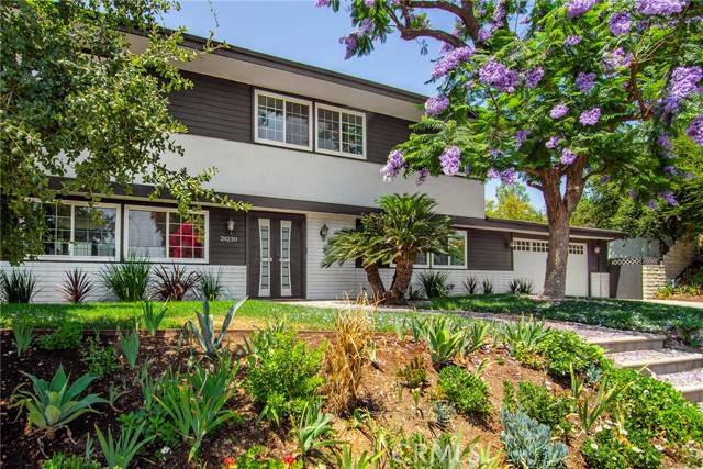 Woodland Hills, CA 91367,24230 Hatteras ST