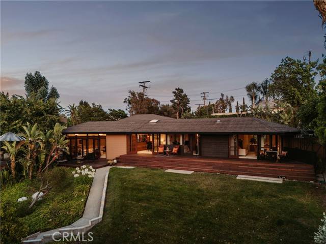 North Tustin, CA 92705,1501 Clearview LN