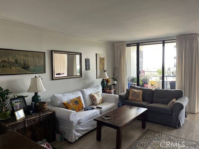 Marina Del Rey, CA 90292,4265 Marina City Drive 903