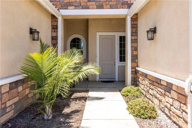 Fontana, CA 92336,6908 Oleander Ave.