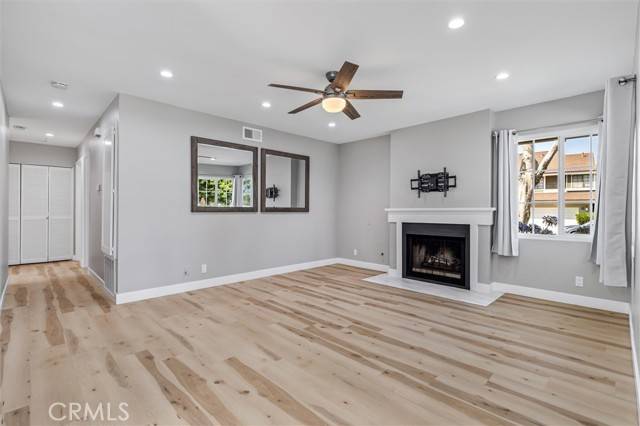 Irvine, CA 92614,139 Rockwood 39