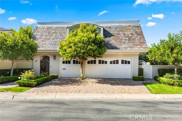 Newport Beach, CA 92660,8 Rue Verte