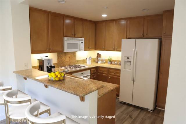Irvine, CA 92603,117 Jadestone
