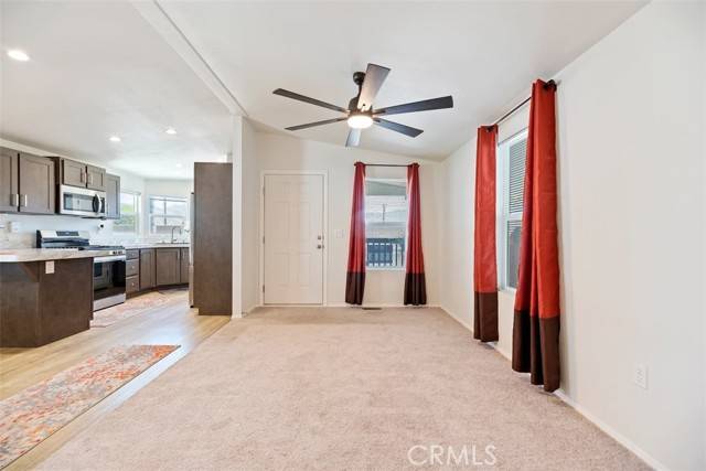 Hemet, CA 92544,880 N. Lake St 108