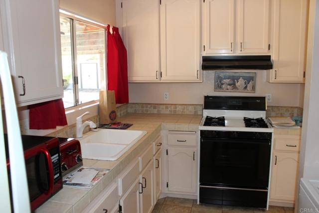 San Marcos, CA 92069,831 Vineyard RD