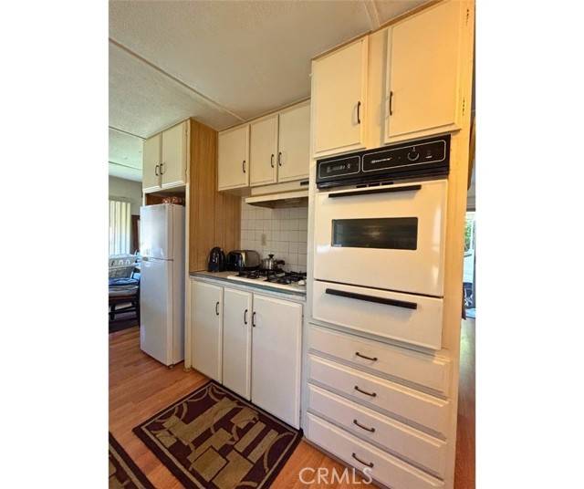 Hemet, CA 92543,521 San Mateo CIR
