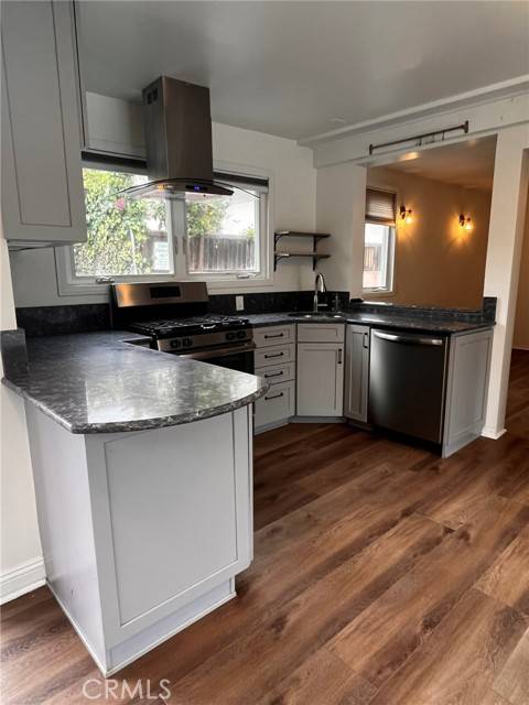 Laguna Beach, CA 92651,31863 8th AVE 3