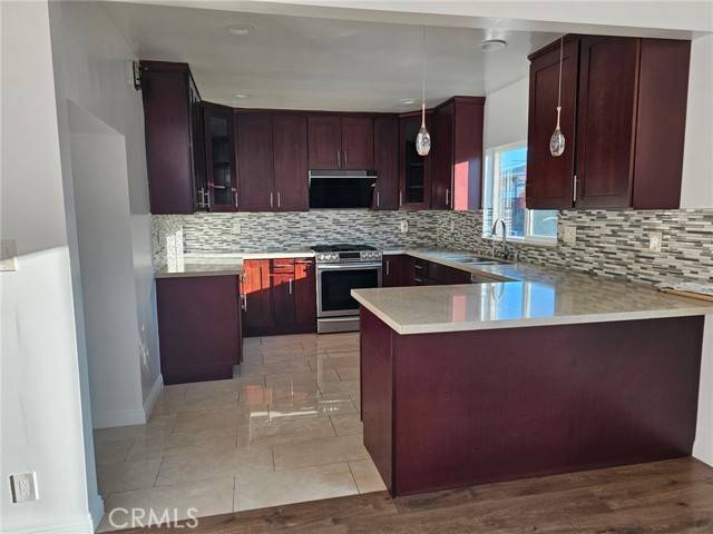 San Gabriel, CA 91775,5828 N Vista ST