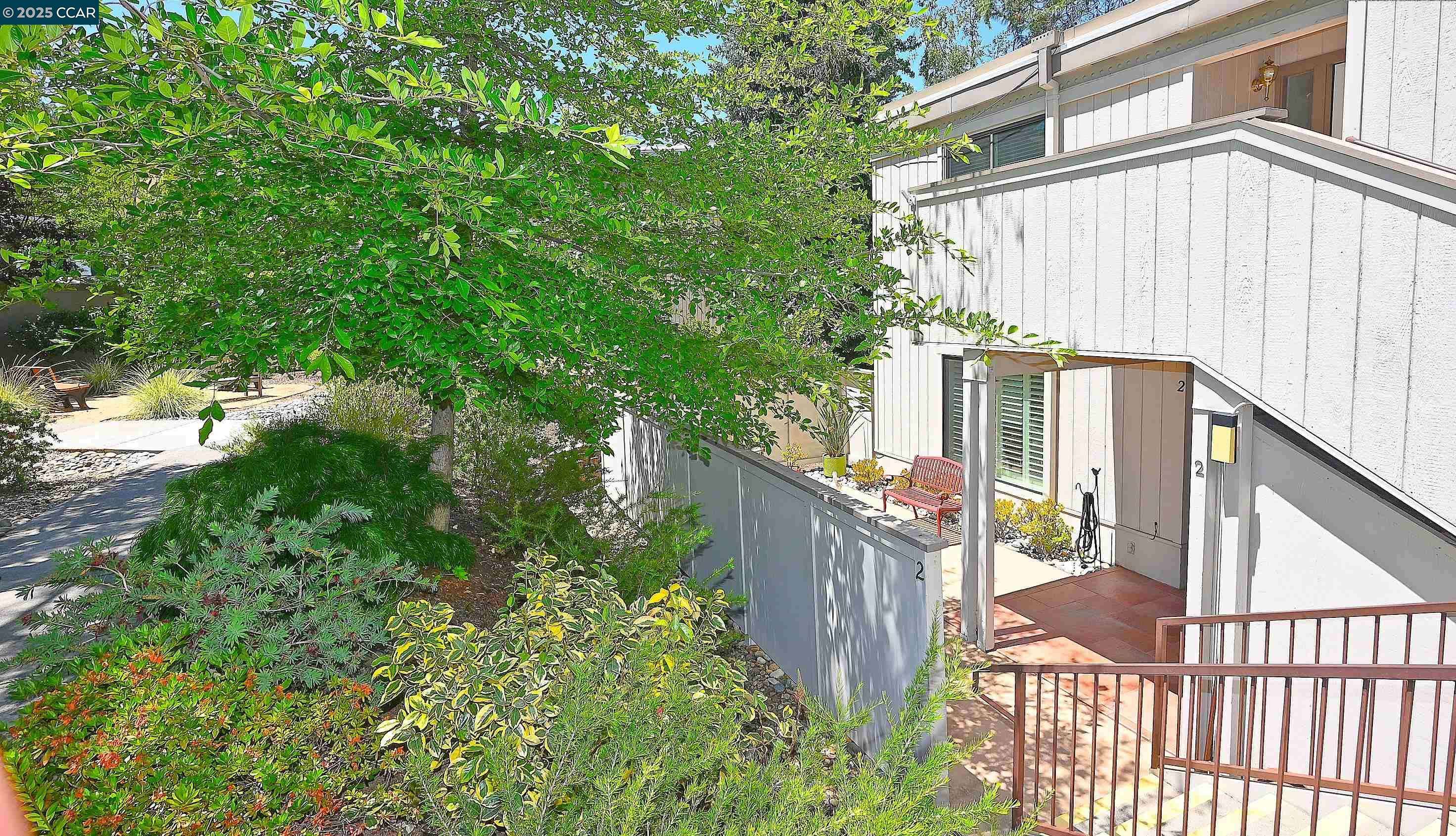 Walnut Creek, CA 94595,1332 Canyonwood Ct 2