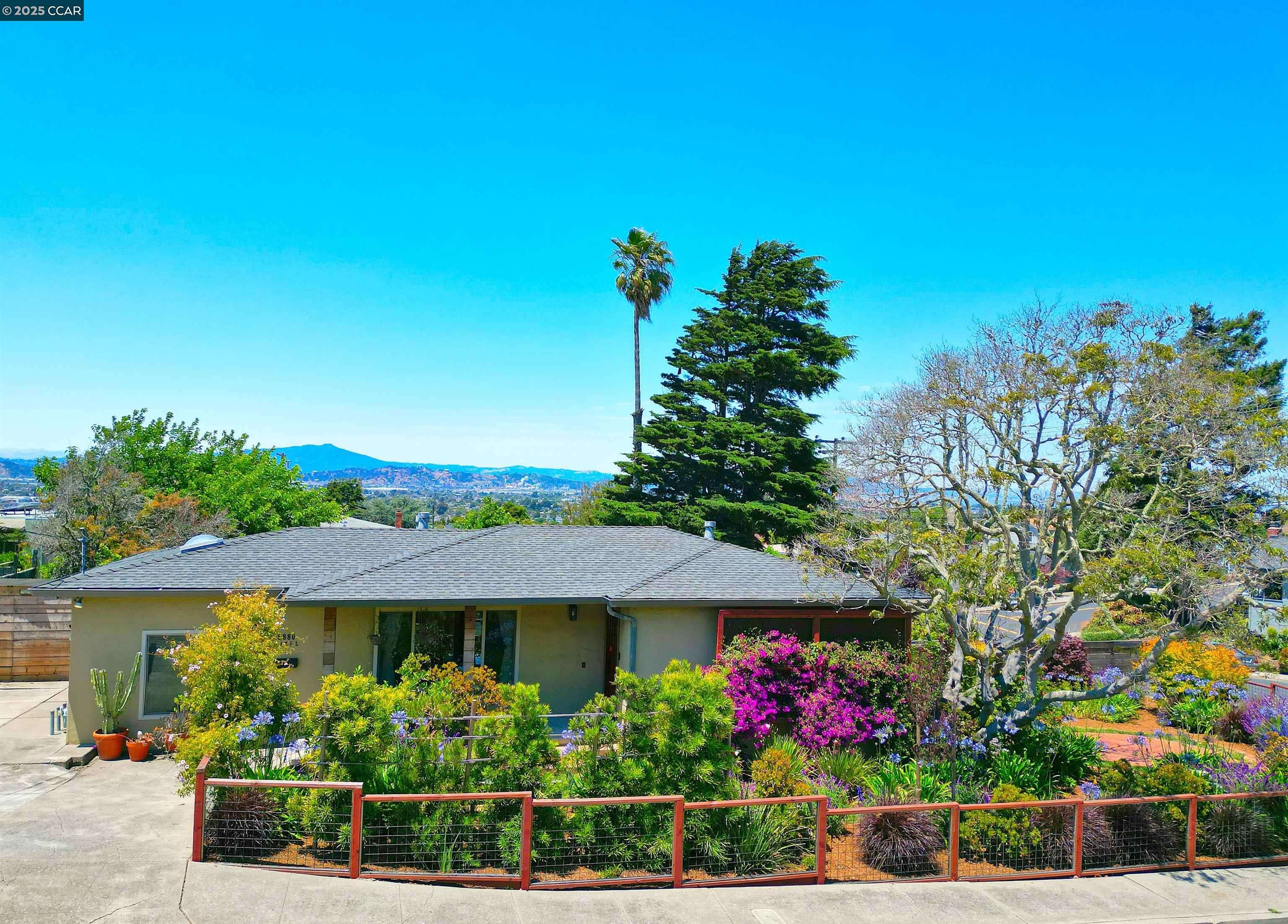 Richmond, CA 94805,5880 Hazel Ave