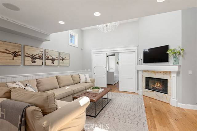 Corona Del Mar, CA 92625,705 1/2 Goldenrod AVE