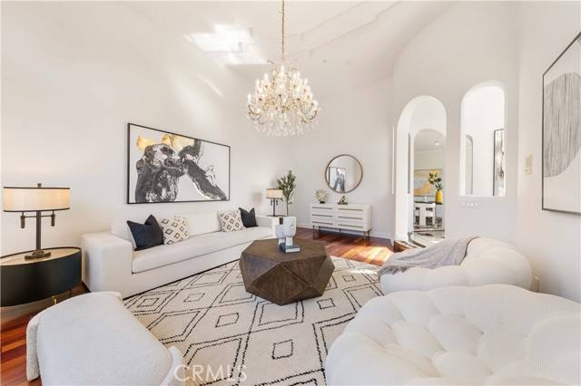 Yorba Linda, CA 92886,4642 Ohio ST