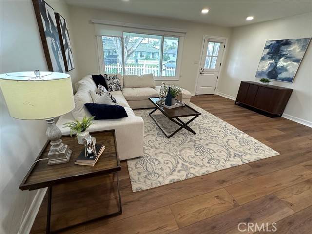 Newport Beach, CA 92660,1745 Paloma DR