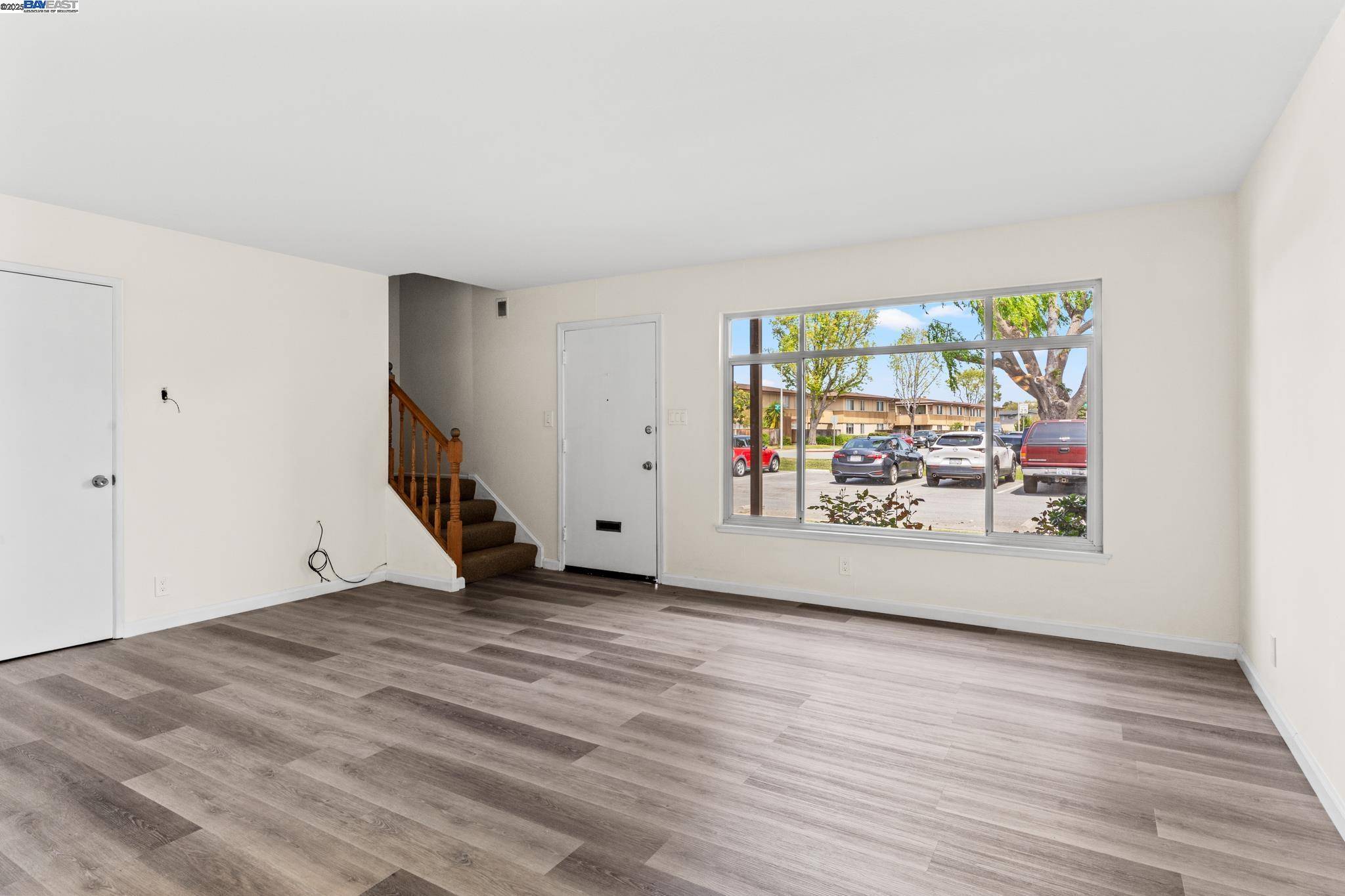 San Mateo, CA 94403,1573 Marina Ct A