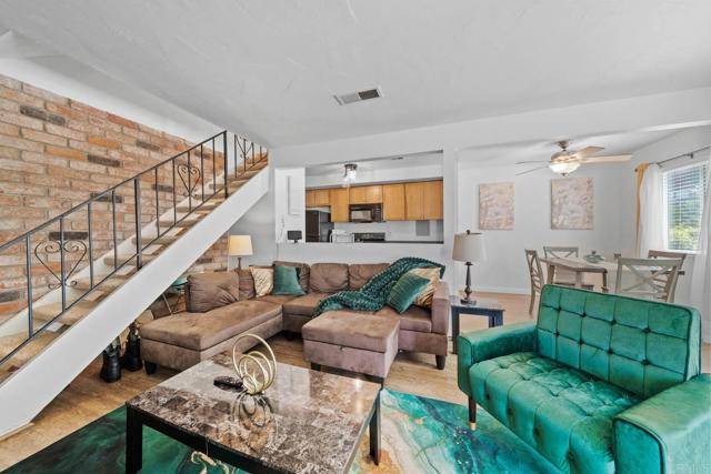 Lakeside, CA 92040,12156 Wintergreen DR 2