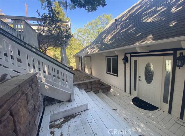 Lake Arrowhead, CA 92352,27547 Alpen DR