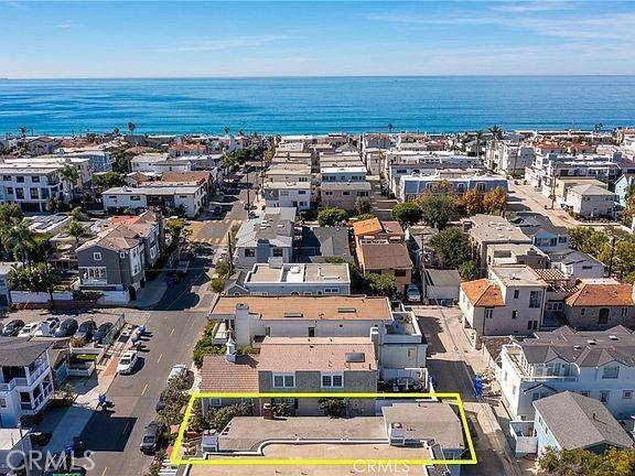 Manhattan Beach, CA 90266,429 1st ST