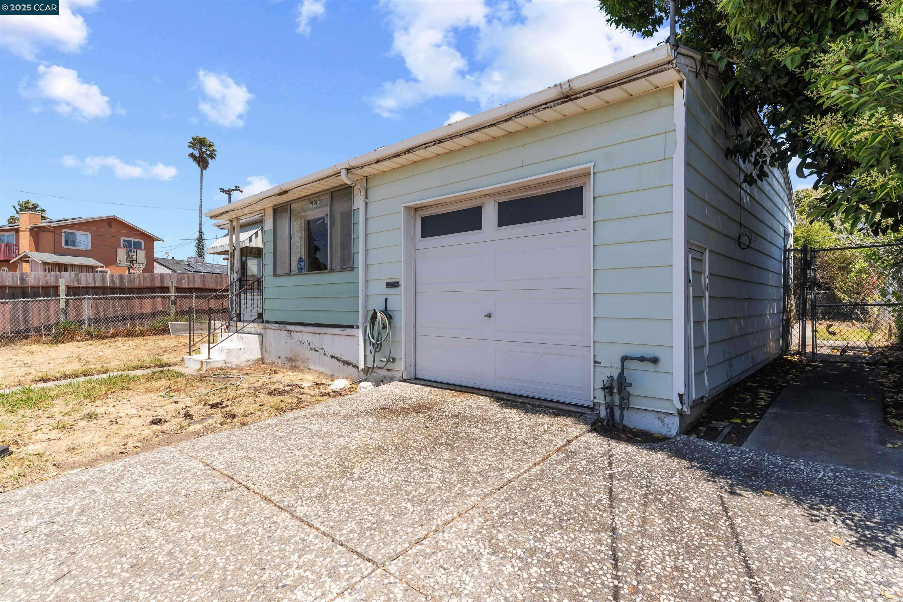 Richmond, CA 94804,1406 Monterey St