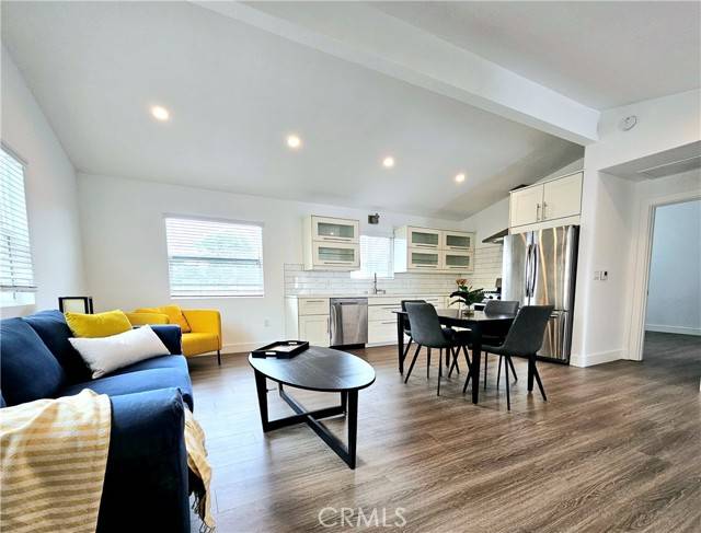 Venice, CA 90291,610 Victoria AVE B
