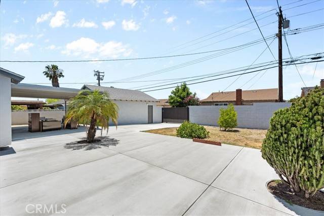 Montclair, CA 91763,9324 Benson AVE