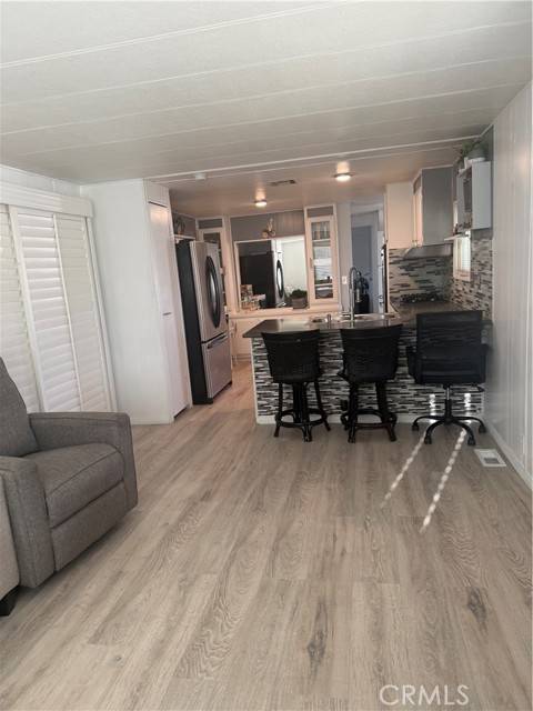 Victorville, CA 92395,13393 Mariposa Rd, 108