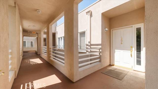 Signal Hill, CA 90755,2600 E 20th Street 206A
