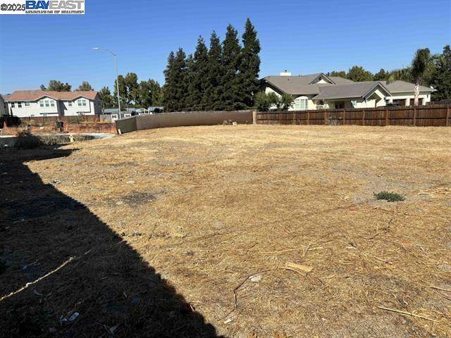 Tracy, CA 95377,418 Cose Ln