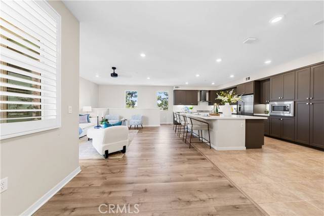 Irvine, CA 92612,107 Bowery