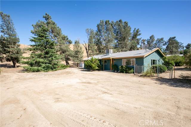 Lancaster, CA 93536,46404 Kings Canyon RD
