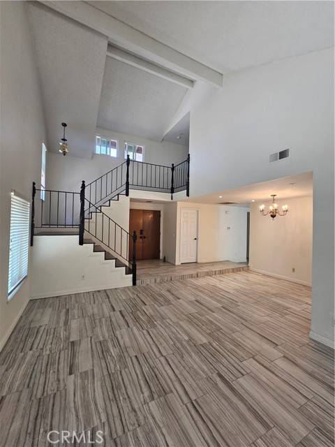 Fullerton, CA 92833,2316 Greenwich DR