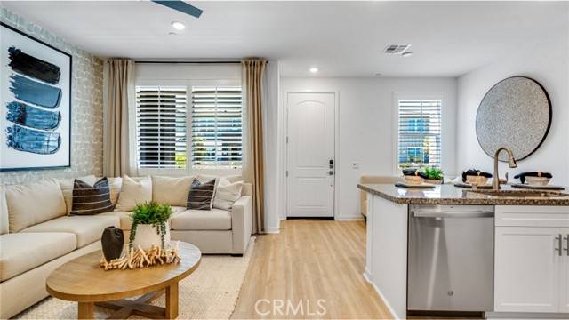 Ontario, CA 91762,2811 E Schumacher Paseo