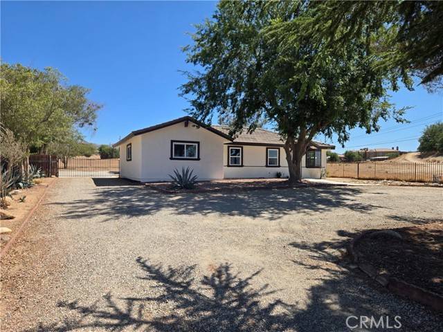Palmdale, CA 93552,4102 Pearblossom