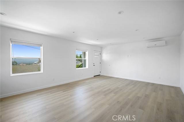 Burbank, CA 91501,842 E Cypress AVE