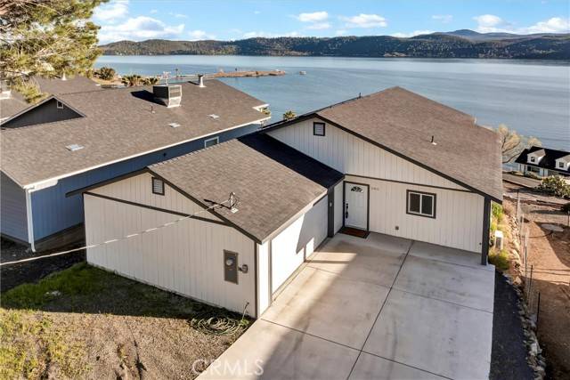 Clearlake, CA 95422,11911 Lakeshore DR