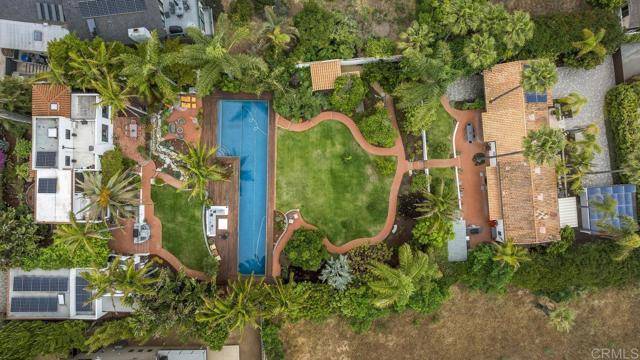 Encinitas, CA 92024,308 Sunset DR A