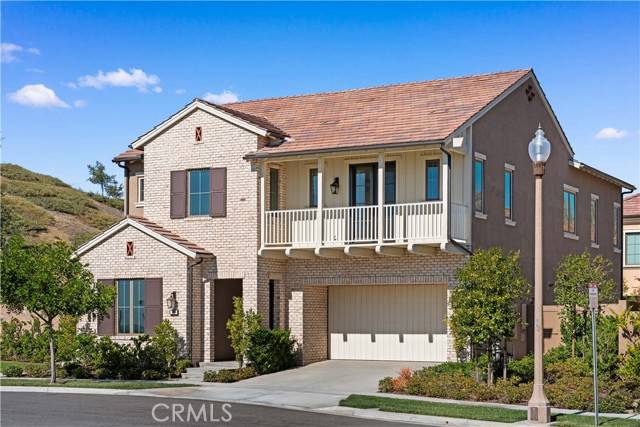 Irvine, CA 92602,101 Lustro